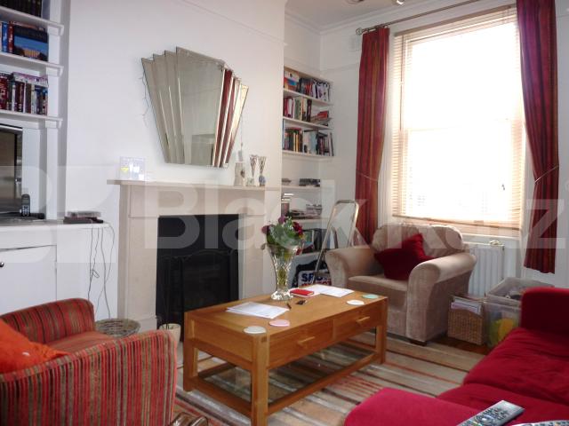 			NEW INSTRUCTION!, 2 Bedroom, 1 bath, 1 reception Flat			 Shirlock Road, HAMPSTEAD